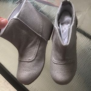 NWT Gymboree Silver Booties 9